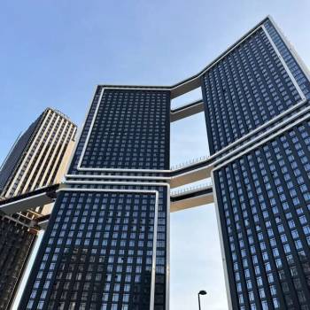 Сдается 1-комнатная квартира, 69,3 м²