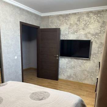 Продается Многокомнатная квартира, 98 м²