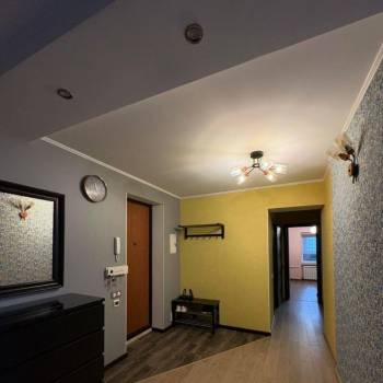 Сдается Многокомнатная квартира, 65 м²