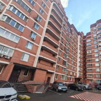 Сдается 2-х комнатная квартира, 67 м²