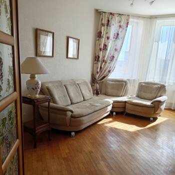 Сдается 2-х комнатная квартира, 67 м²