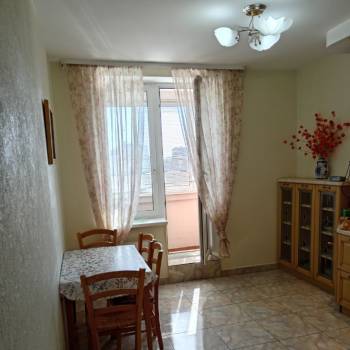 Сдается 2-х комнатная квартира, 67 м²