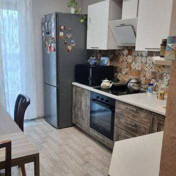 Продается 2-х комнатная квартира, 60 м²