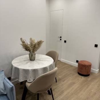 Продается 1-комнатная квартира, 41 м²