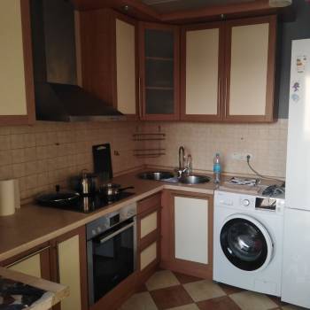 Сдается 1-комнатная квартира, 39 м²