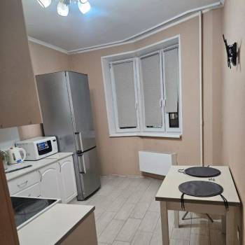Продается 1-комнатная квартира, 37,8 м²