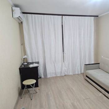 Продается 1-комнатная квартира, 37,8 м²