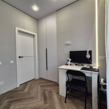 Продается 2-х комнатная квартира, 43 м²