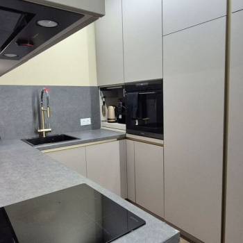 Продается 2-х комнатная квартира, 43 м²