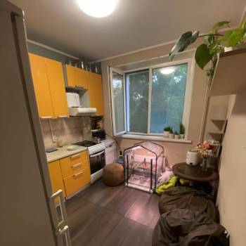 Продается 1-комнатная квартира, 39 м²