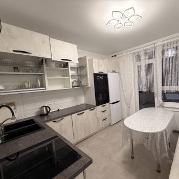 Продается 2-х комнатная квартира, 61 м²