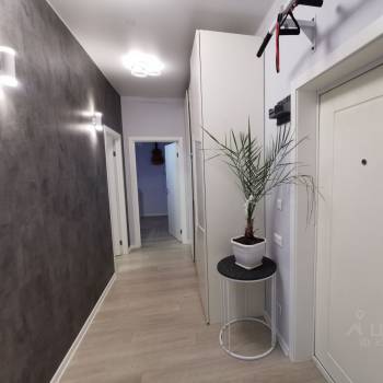 Продается 2-х комнатная квартира, 59 м²