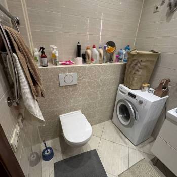 Сдается 2-х комнатная квартира, 67 м²