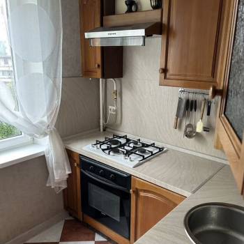 Сдается Многокомнатная квартира, 64 м²