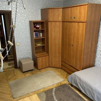 Сдается Многокомнатная квартира, 64 м²