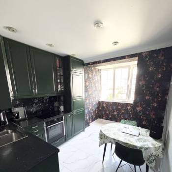 Продается 3-х комнатная квартира, 65 м²