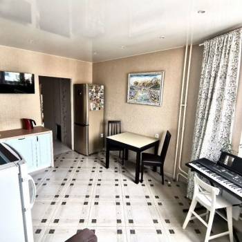 Продается 2-х комнатная квартира, 63,8 м²