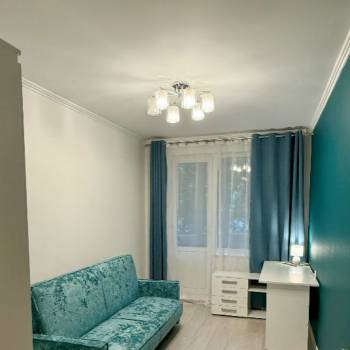 Сдается Многокомнатная квартира, 60 м²
