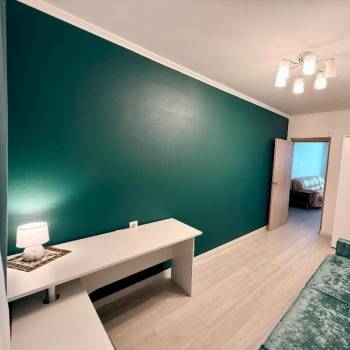 Сдается Многокомнатная квартира, 60 м²