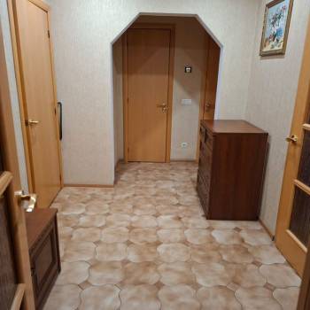 Сдается 1-комнатная квартира, 52 м²