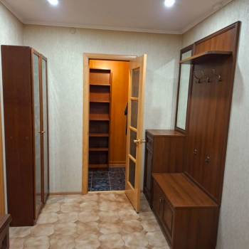 Сдается 1-комнатная квартира, 52 м²