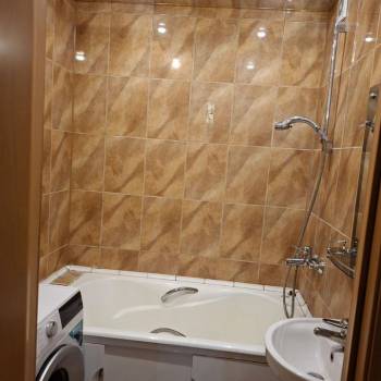 Сдается 1-комнатная квартира, 52 м²