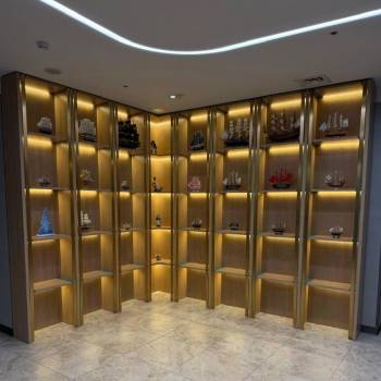 Продается Многокомнатная квартира, 141 м²