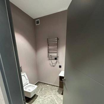 Продается Многокомнатная квартира, 141 м²