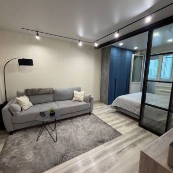 Продается 1-комнатная квартира, 37,9 м²