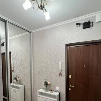 Продается 1-комнатная квартира, 38,9 м²