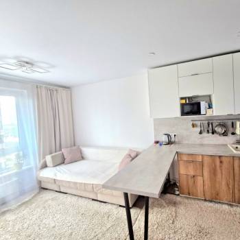 Продается 2-х комнатная квартира, 43 м²