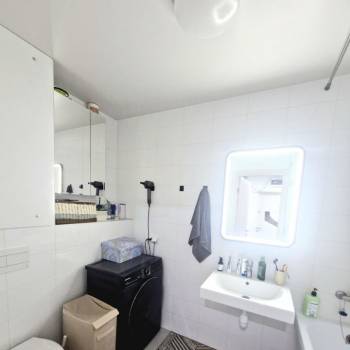 Продается 2-х комнатная квартира, 43 м²