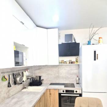 Продается 2-х комнатная квартира, 43 м²