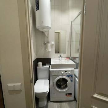 Продается 1-комнатная квартира, 12,3 м²