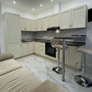 Сдается 1-комнатная квартира, 35,4 м²