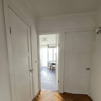 Продается 1-комнатная квартира, 35 м²