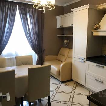 Продается 1-комнатная квартира, 44 м²