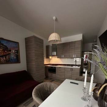 Продается 1-комнатная квартира, 46,6 м²