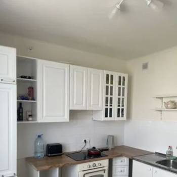 Продается 1-комнатная квартира, 40 м²
