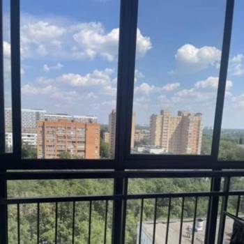 Продается 1-комнатная квартира, 40 м²