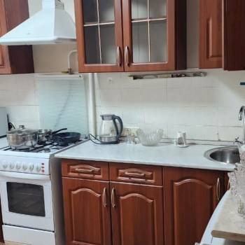 Сдается 1-комнатная квартира, 35 м²