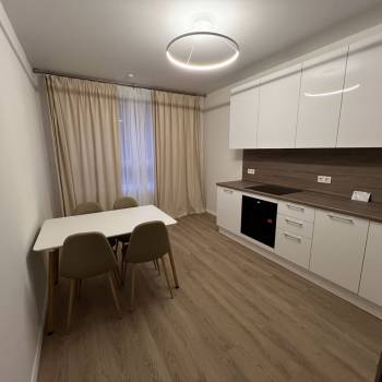 Сдается 2-х комнатная квартира, 58 м²