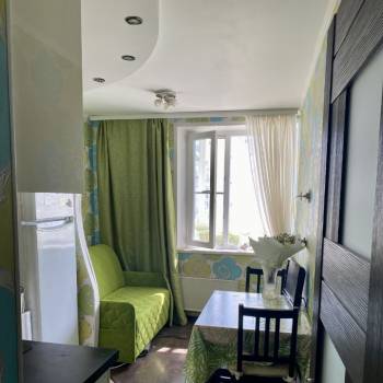 Продается 1-комнатная квартира, 35 м²