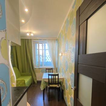 Продается 1-комнатная квартира, 35 м²