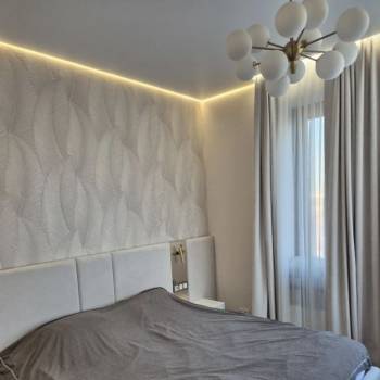 Продается Многокомнатная квартира, 100 м²