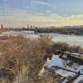 Продается Многокомнатная квартира, 100 м²