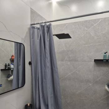 Продается Многокомнатная квартира, 100 м²