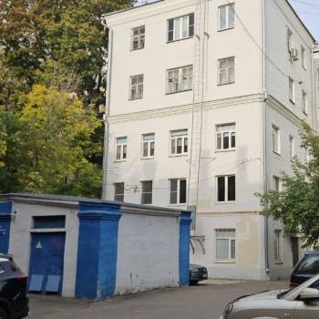 Продается Многокомнатная квартира, 82 м²