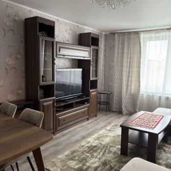 Сдается Многокомнатная квартира, 63,6 м²