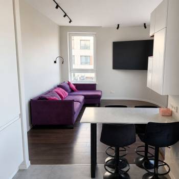 Сдается 1-комнатная квартира, 57,2 м²